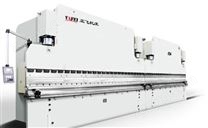 2-WC67K雙機(jī)聯(lián)動板料折彎機(jī)