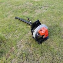 二沖程汽油吹葉機 ***路面吹風(fēng)機 秋天落葉背負(fù)式吹風(fēng)機
